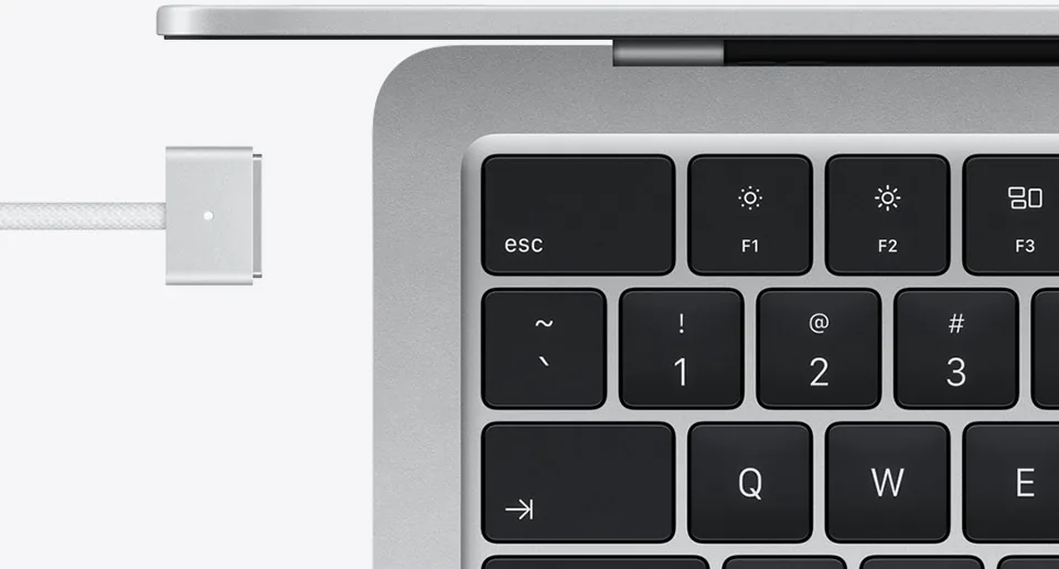 MacBook Neo 13″, magsafe
